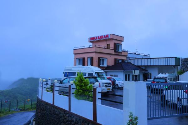 Himasailam Pool Resort Vagamon, Забронировать  Отели штата Кералы с бассейном, Бассейн