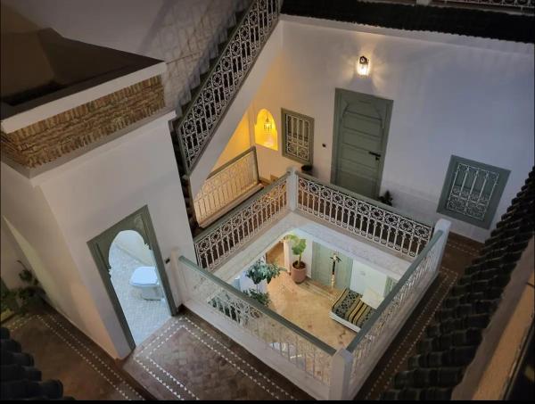 Dar la famille Marrakech, Забронировать  Марракеш Марракеш-Тенсифт-Эль-Хауз