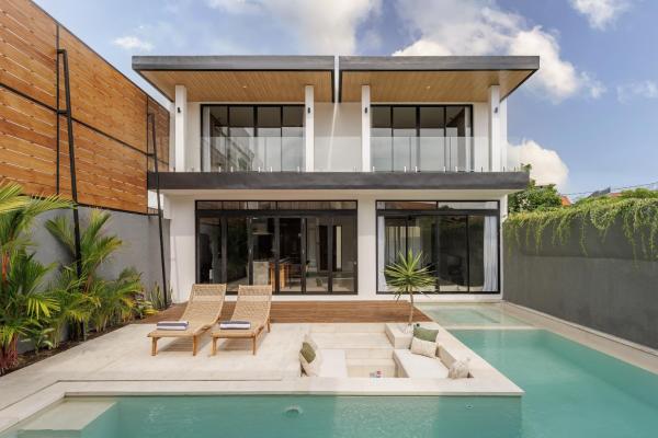 Bermain Haus - Exquisite 3BR Luxury Villa with Private Pool, Netflix & Breathtaking Views!, Забронировать  Далунг провинция Бали