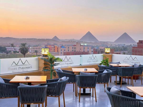 Three Pyramids Boutique Hotel, Забронировать  Каир Аль Каира
