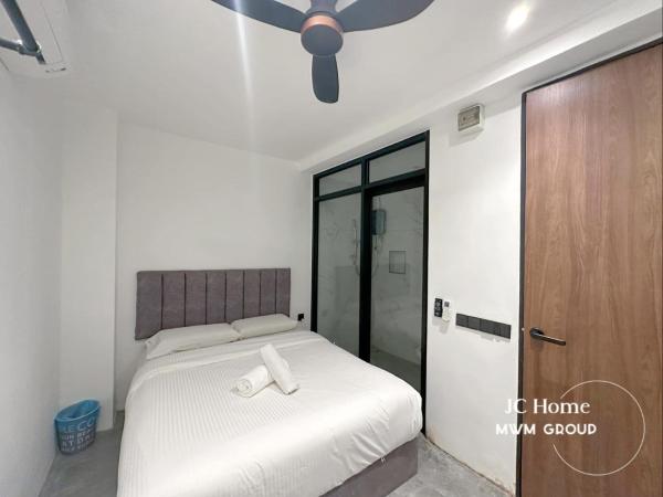 Room l 4min Walks to Pelangi Plaza, Забронировать  Джохор-Бару Джохор