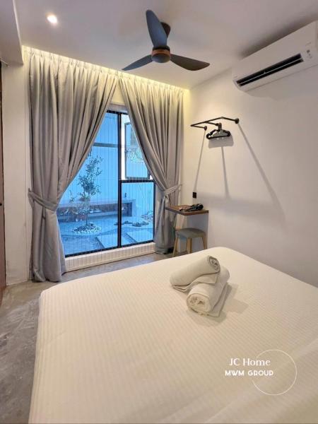 Room l 4min Walks to Pelangi Plaza