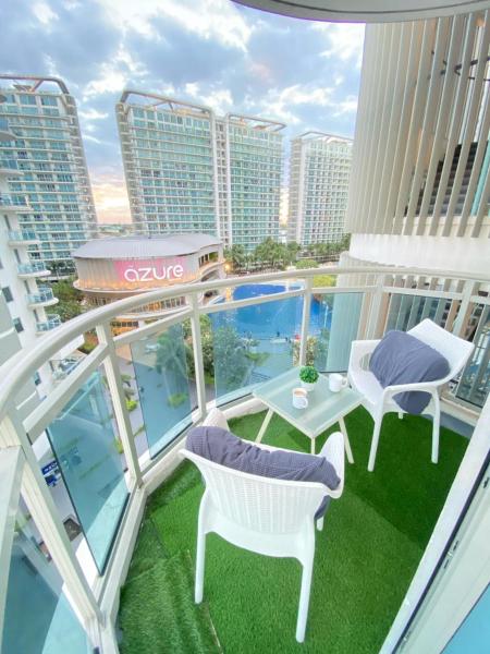 Revibe Staycation, Забронировать  Манила Столичный регион