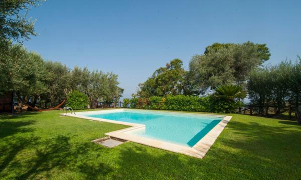 Villa Monticello, private pool and timeless beauty, Забронировать  Отели Побережья Сорренто с бассейном, Бассейн