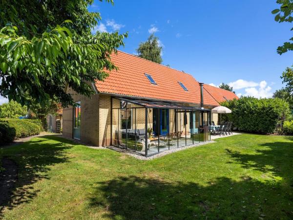 Villa in Andijk with South-Facing Garden, Забронировать  Андейк West-Friesland