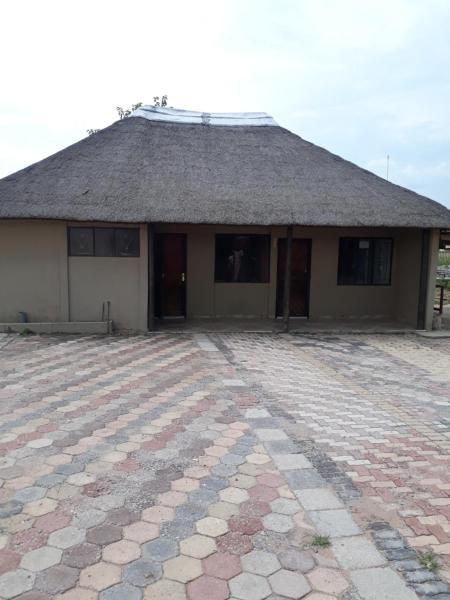 Ekuhlaleni, Забронировать  Рандфонтейн West Rand