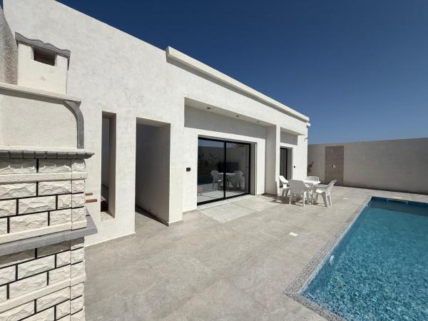 Villa PALMAZUR Djerba sans vis a vis, Забронировать  Мидун 