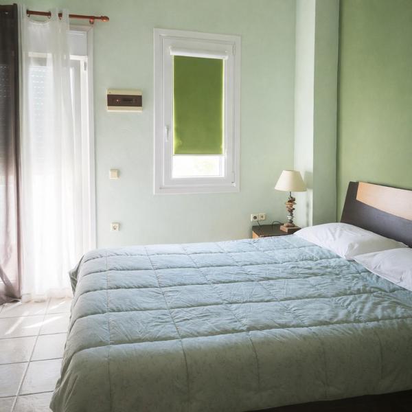 Zannikos Rooms