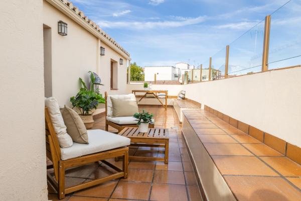 Apartamentos Canterías, Забронировать  Касерес Caceres Province, рядом с Museo de Caceres