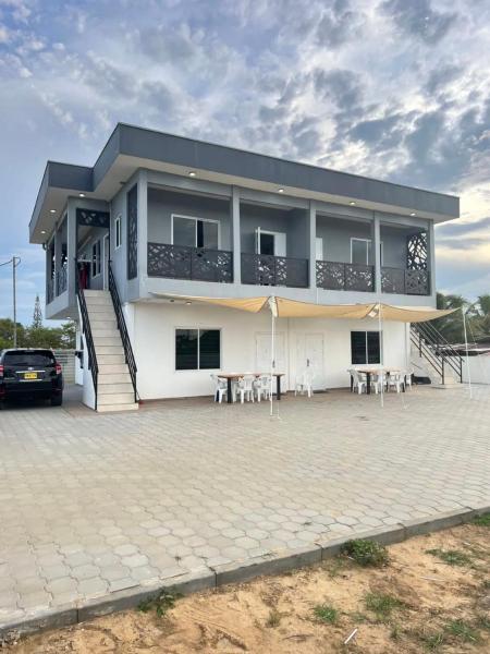 Alibutsweg 15B Casa Kappa, Забронировать  Отели Парамарибо с парковкой, Парковка