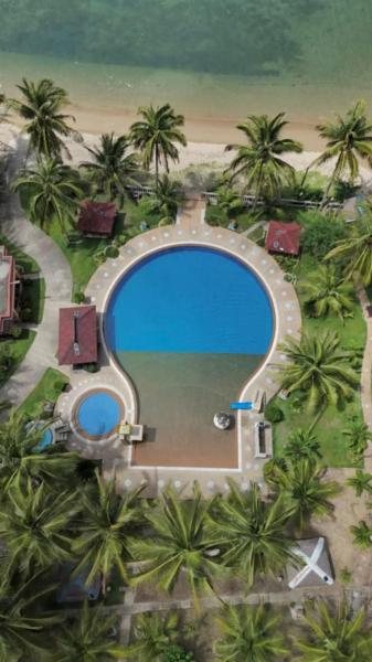 Lamao Beach Resort, Забронировать  Ромблон 