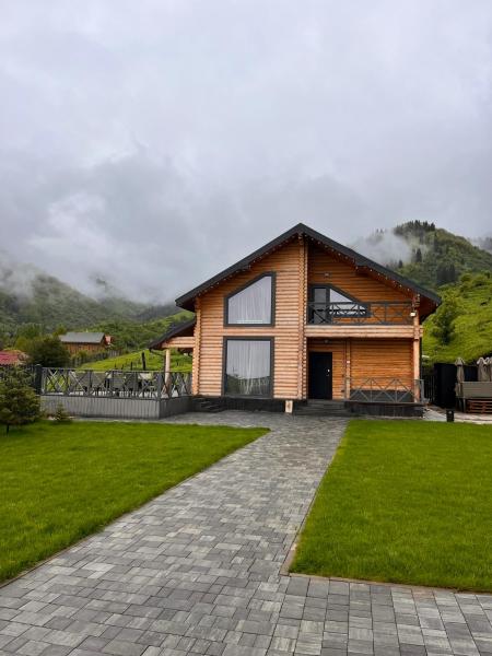 FamilyHouseTabagan гостевой дом,коттедж в горах для компании с террасой и баней, Забронировать  Алматы Казахстан