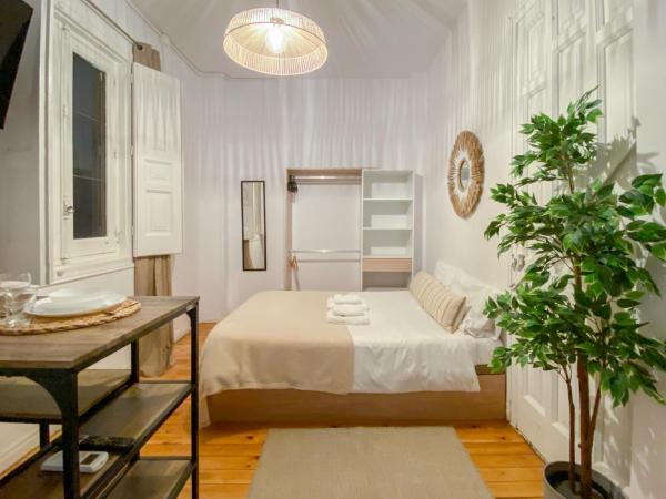 Victoria Studio III, Забронировать  Мадрид Провинция Мадрид, рядом с Станция метро Colón
