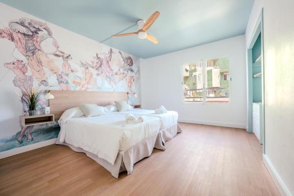 Nura Houses Magaluf Beach, Забронировать  Магалуф Майорка