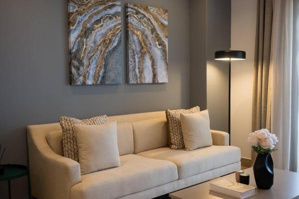 Elegance at 1702 Oceans, Забронировать  Отели Дурбана с парковкой, Парковка