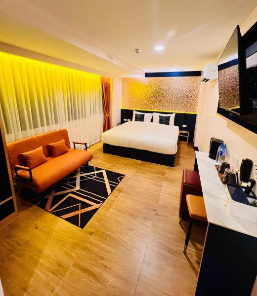 Emiri Hotel - Nana Bangkok, Забронировать  Отели Провинции Бангкока с парковкой, Парковка