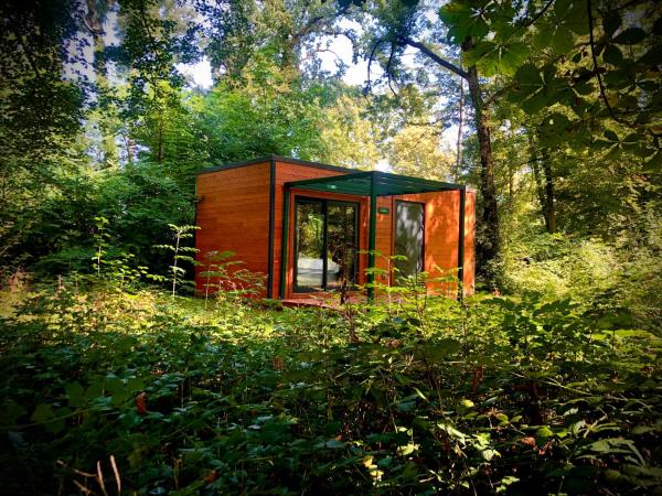 Hotel Les Lodges de Vaugrigneuse, Забронировать  Вогриньёз Иль-де-Франс