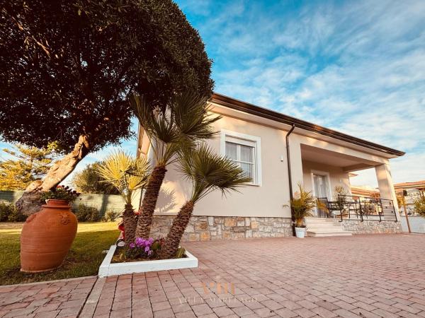 Villa Marelago Guest House, Забронировать  Лидо-ди-Фонди Побережье Лацио