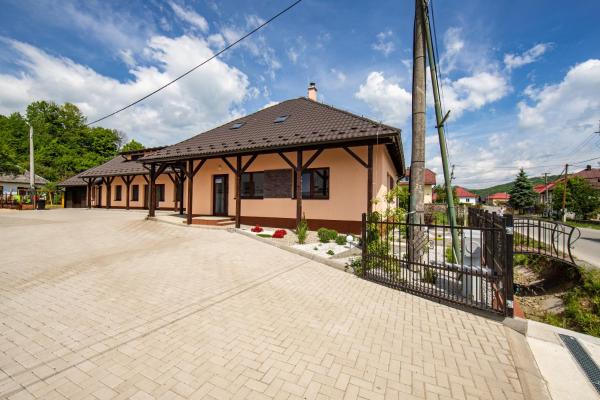Poloninka, Забронировать  Ulič Прешовский край