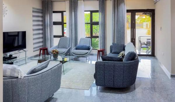Sable Suites B2, 2 & 3 Bed Apartments in Kabulonga, Забронировать Апартаменты/квартира Отели Лусаки с бассейном, рядом с Kabulonga Centro Mall, Бассейн