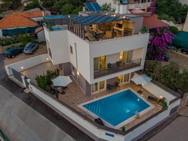 Mediterranean Villa Ursula, Забронировать  Пакоштане Задарская жупания