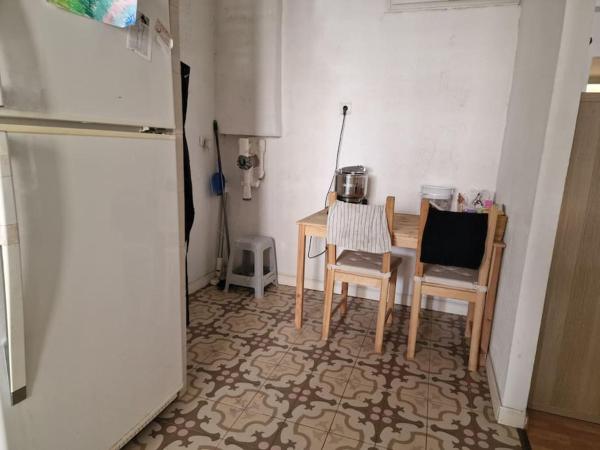 Modern warm 2BR, near the park