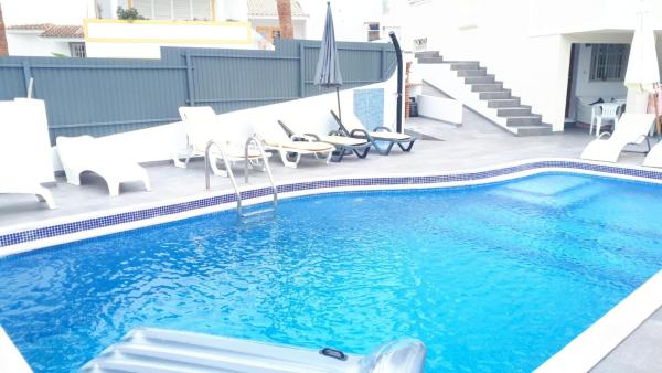 Marina Vila Apartment with Pool