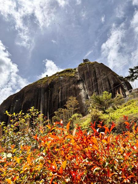 HOSPEDAJE VILLA SAMARA --- cerca de la piedra -- GUATAPÉ, Забронировать  Гуатапе Antioquia