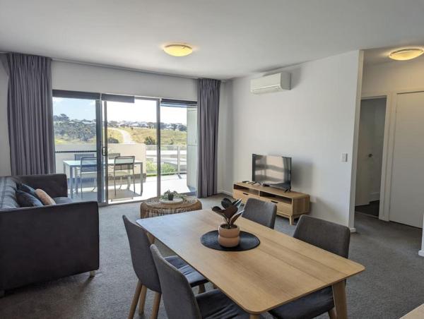 Serenity at Stromlo 2bd 1br at Wright, Забронировать  Weston Creek Новый Южный Уэльс