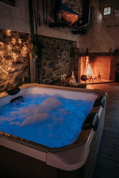 LARCADE Loft Industrial-Jacuzzi, Забронировать  Кастильо-де-Баюэла Toledo Province