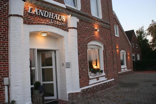 Hotel Garni Landhaus Uttum, Забронировать Отель Крумхёрн East Frisia