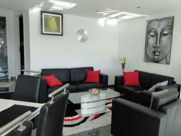 Apartments in Primosten - Sibenik Riviera 36378, Забронировать Апартаменты/квартира Отели Шибеник с парковкой, Парковка
