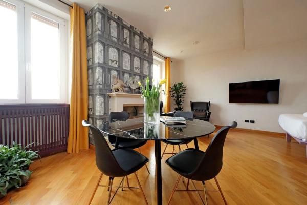 suity I monkeys apartment, Забронировать  Отели Рима с парковкой, рядом с Станция метро Manzoni, Парковка