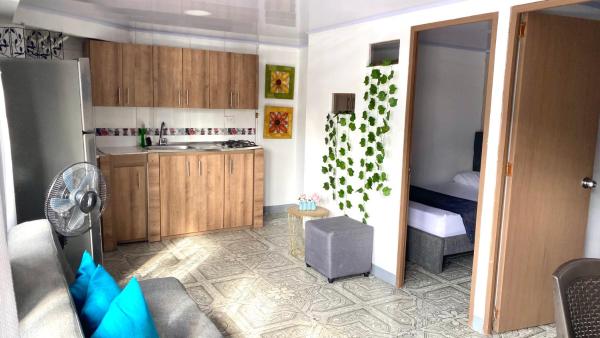 Apartamento central en Armenia, Забронировать  Отели в центре Армении, в центре