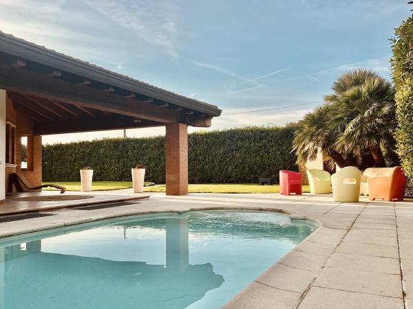 Wow House - Ampia Villa con Piscina e sala giochi, Забронировать  Casoni Венето