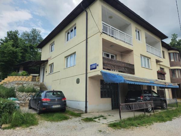 Rooms Mery, Забронировать  Отели Високо с парковкой, Парковка