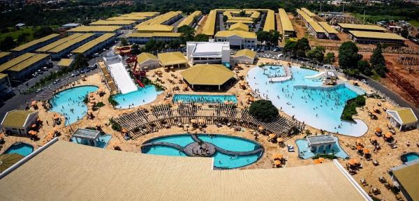 Lacqua diroma - Ótimas Suítes - Park aquático 24h - PISCINA DE ONDAS