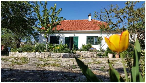Holiday home "Kike & Mara", Забронировать Гостевой дом Гостевые дома Шибенско-Книнская жупания, Гостевой дом