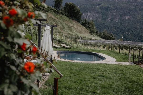 Engadiner Apartments & Wines