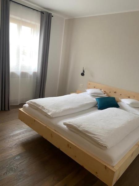 Engadiner Apartments & Wines