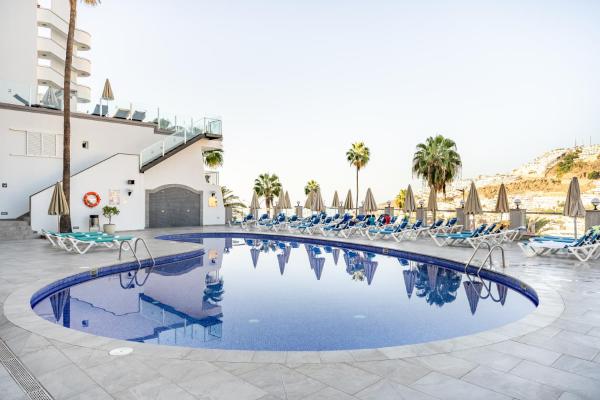 Apartamentos Cabau Cala Dor