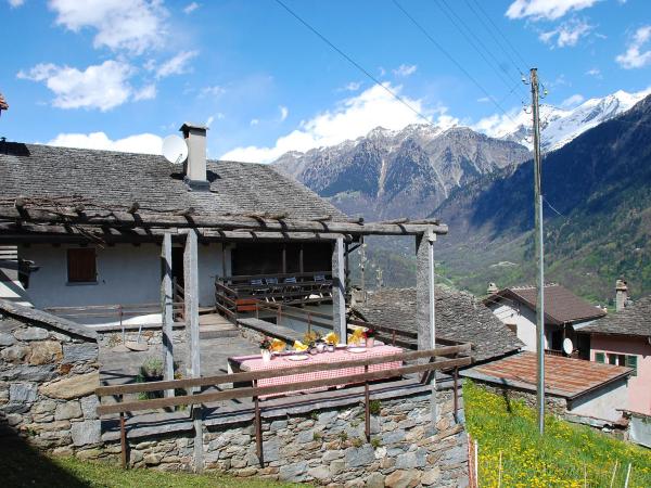 Holiday Home Mona by Interhome, Забронировать Дом для отпуска Leontica Blenio Valley