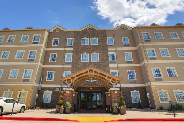 Staybridge Suites Austin Airport, an IHG Hotel Остин