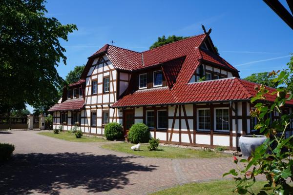 Müritzhof Vipperow direkt am Wasser, Забронировать  Випперов Мекленбургское поозёрье