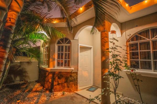 Ideal house for families, large groups & cozy, Забронировать  Санта-Роса-де-Копан Копан Руинас