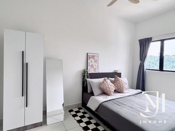 C180 Trader Park Family Suite 4-5pax #11, Забронировать  Черас Селангор