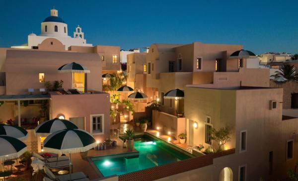 Terra Verde Oia by K&K