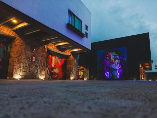 Motel Caresse, Забронировать Мотель Метепек 