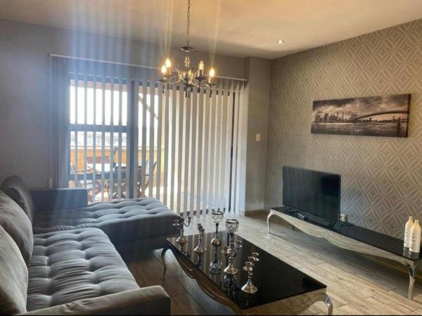Executive Sandton City Apartment, Забронировать  Сэндтон 