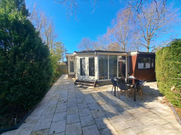 Casa Nautica 180, Забронировать  Отели Kop van Noord-Holland с парковкой, Парковка